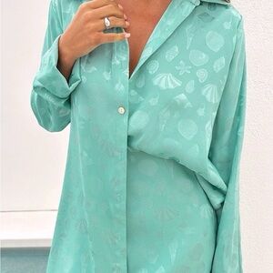 Show Me Your Mumu Smith Button-down top - Size Large